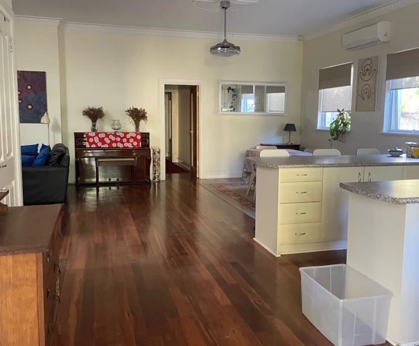 $300, Share-house, 4 bathrooms, Bayswater WA 6053