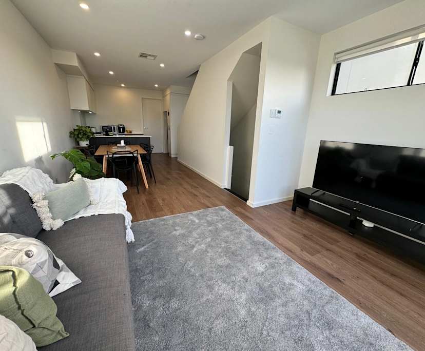 propertyImage