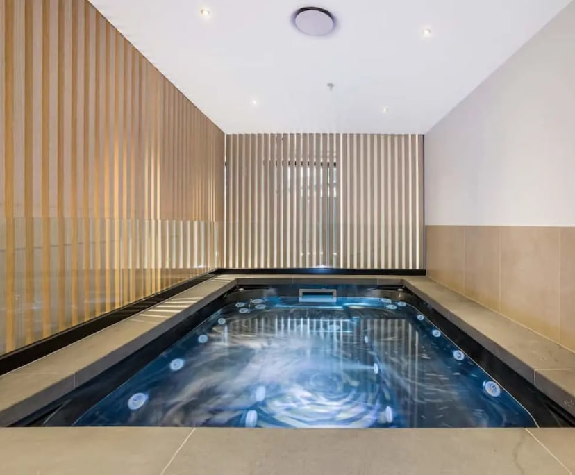 $850, 1-bed, 1 bathroom, Cremorne VIC 3121