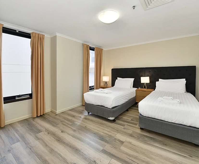 $925, Whole-property, 2 bathrooms, Melbourne VIC 3000