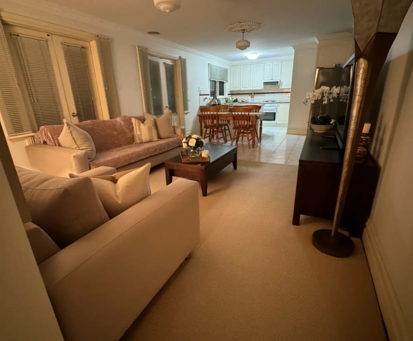 Unfurnished room in a share house