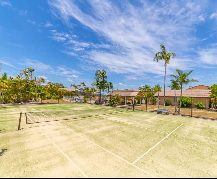 $320, Student-accommodation, 2 rooms, Benowa QLD 4217, Benowa QLD 4217