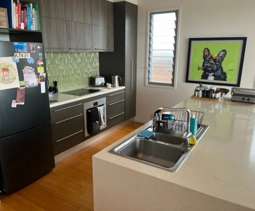 Room for Rent in Coolum Beach, Sunshine Coast 350...