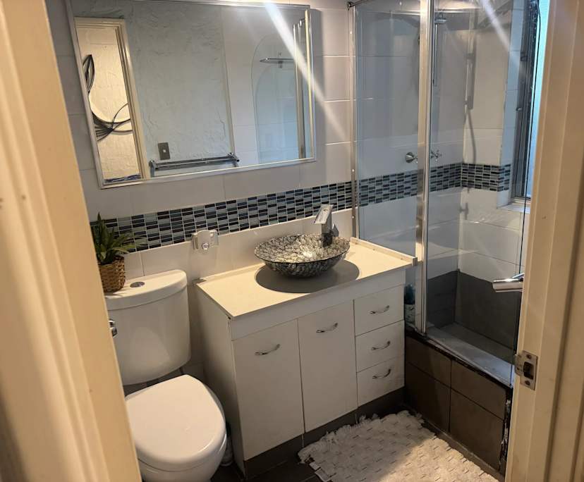 Furnished room with own bathroom