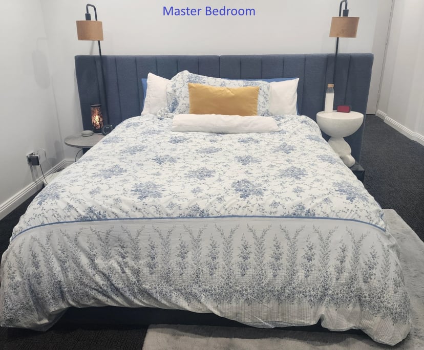 Furnished room with own bathroom