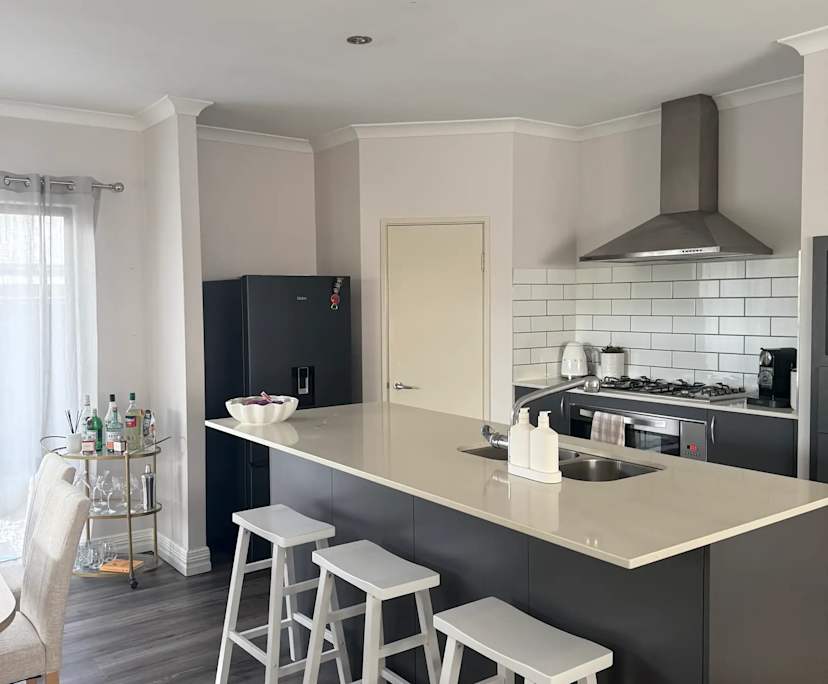 $325, Share-house, 3 bathrooms, Aveley WA 6069