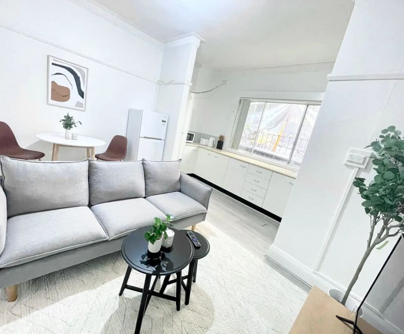 $600, Whole-property, 2 bathrooms, Wollongong NSW 2500