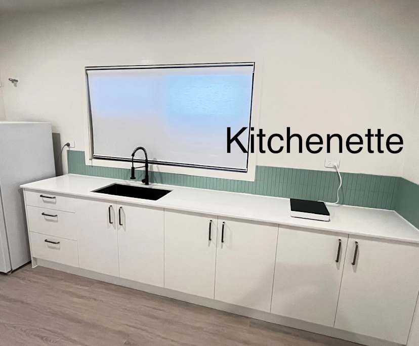 $320, Student-accommodation, 5 bathrooms, Upper Mount Gravatt QLD 4122