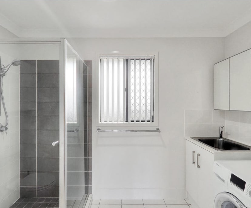 $230, Share-house, 3 bathrooms, Runcorn QLD 4113