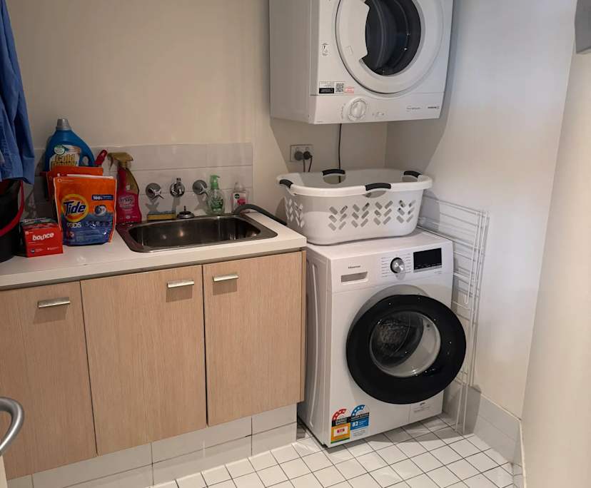 $450, Flatshare, 2 bathrooms, Varsity Lakes QLD 4227