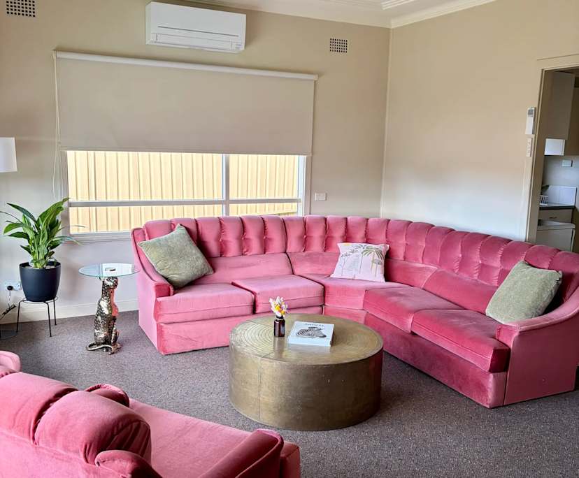 Unfurnished room in a share house