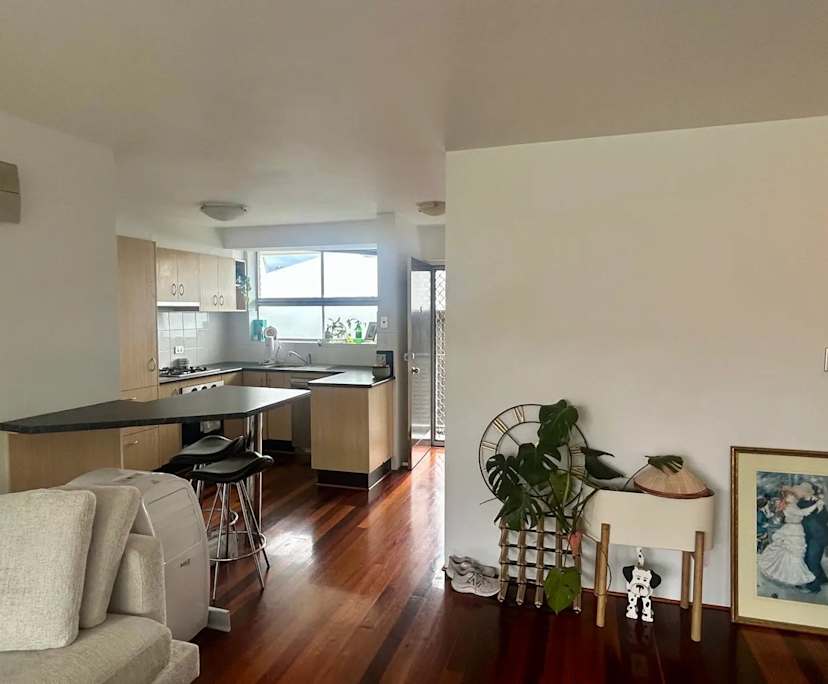 $300, Flatshare, 2 bathrooms, Paddington QLD 4064