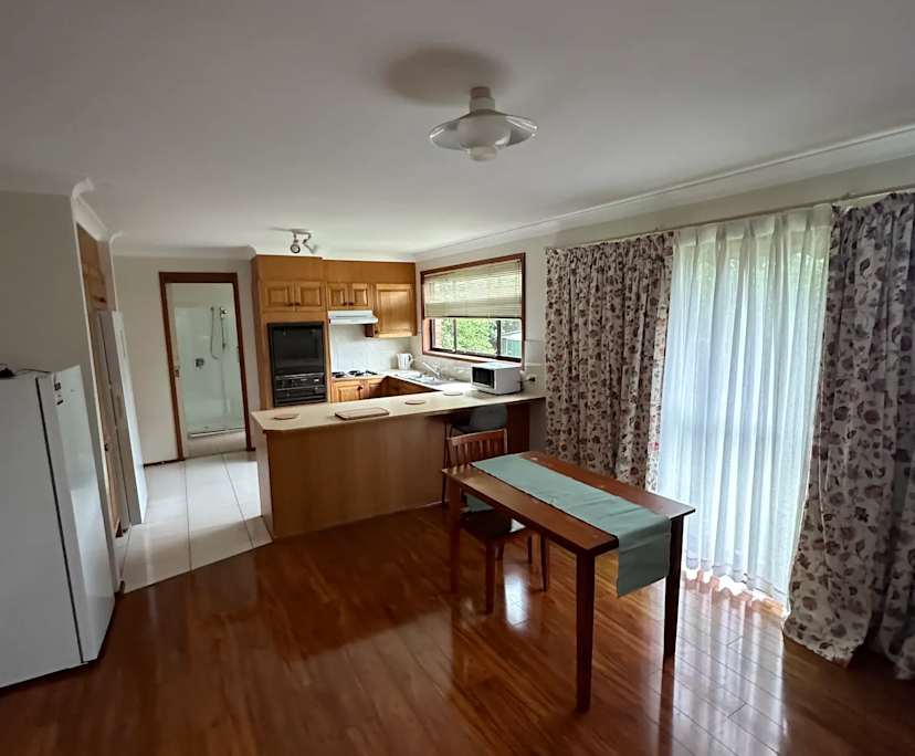 $1,350, Share-house, 5 bathrooms, Bexley NSW 2207