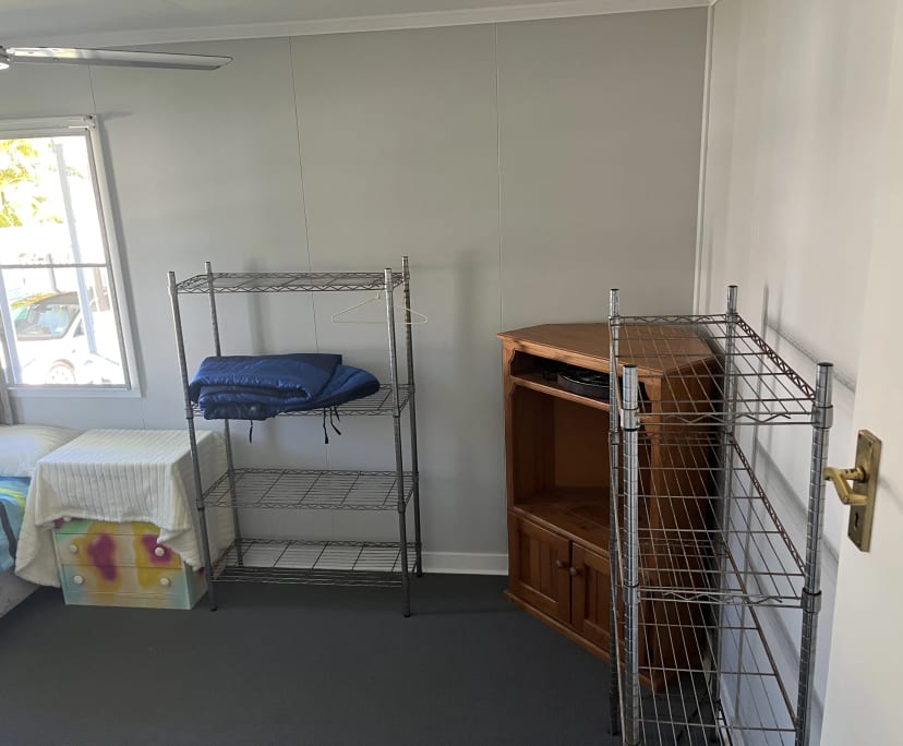 $225, Share-house, 3 bathrooms, Redcliffe QLD 4020