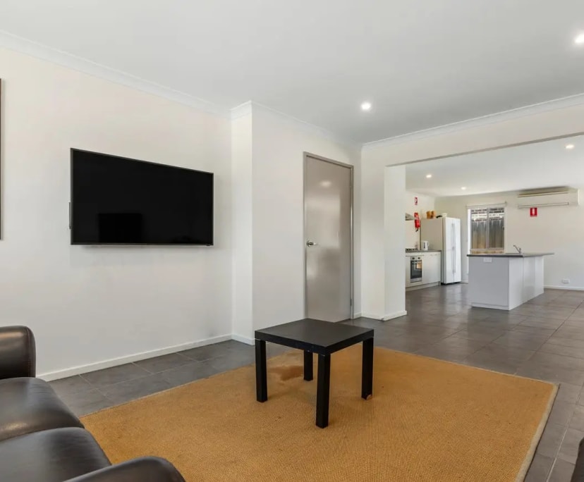 $175-200, Share-house, 4 rooms, Waurn Ponds VIC 3216, Waurn Ponds VIC 3216