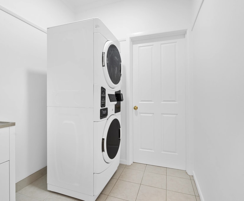 $380, Share-house, 6 bathrooms, Chadstone VIC 3148