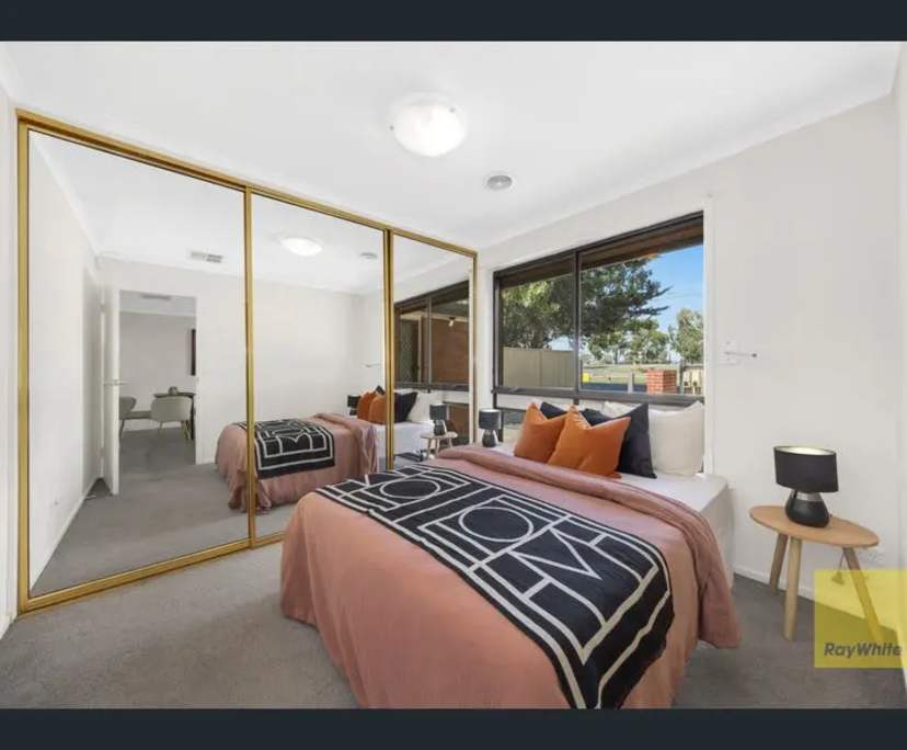 Unfurnished room in a share house