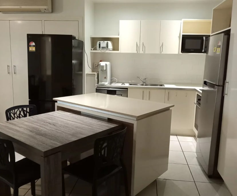 Room for Rent in Brisbane City, Brisbane 300, Fur...