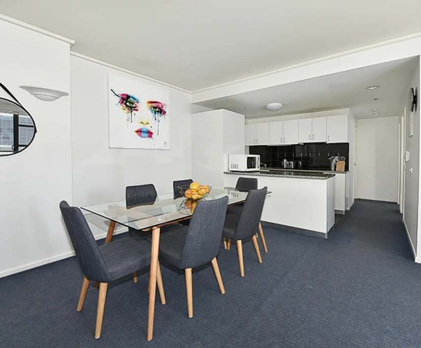 $1,025, Whole-property, 2 bathrooms, Melbourne VIC 3000