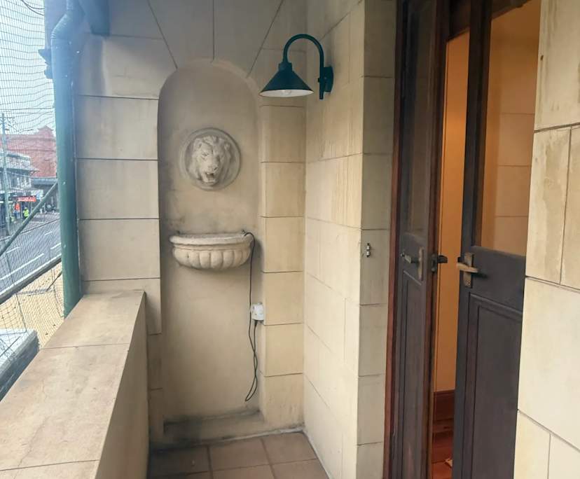 $445, Flatshare, 2 bathrooms, Newtown NSW 2042