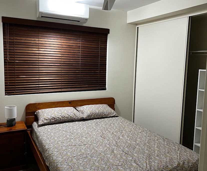 $300, Flatshare, 3 bathrooms, Cairns North QLD 4870