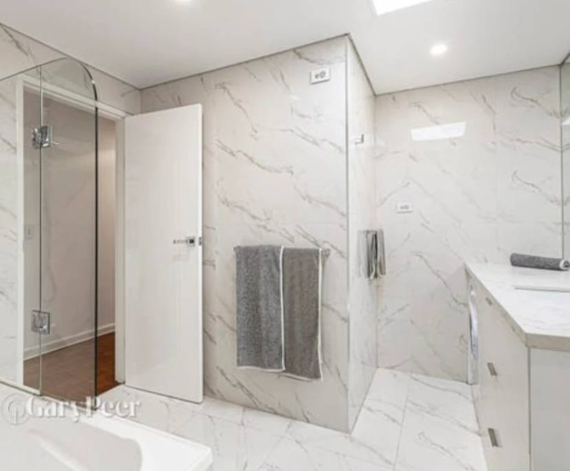 $250, Flatshare, 3 bathrooms, Saint Kilda East VIC 3183