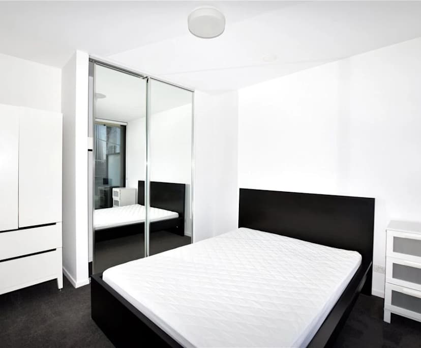 Furnished room with own bathroom