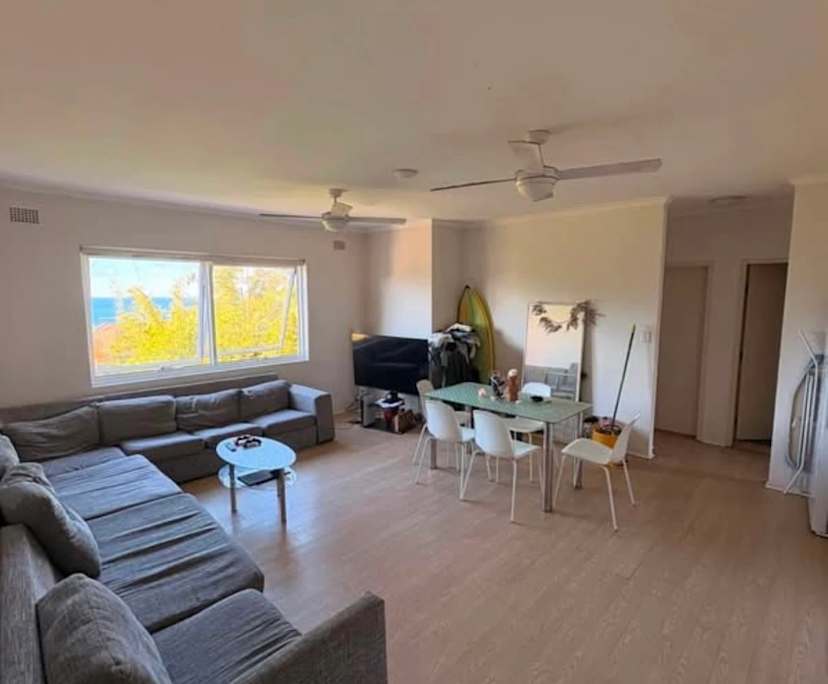 Room in a share house