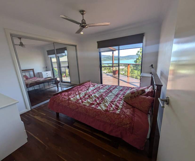 $370, Share-house, 3 bathrooms, Cannonvale QLD 4802