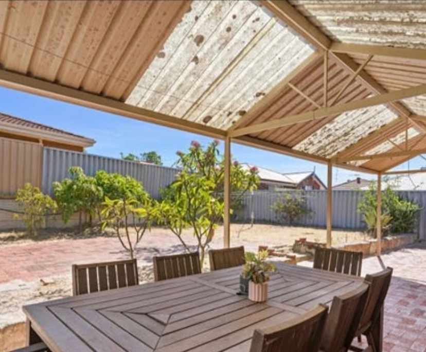 Unfurnished room in a share house