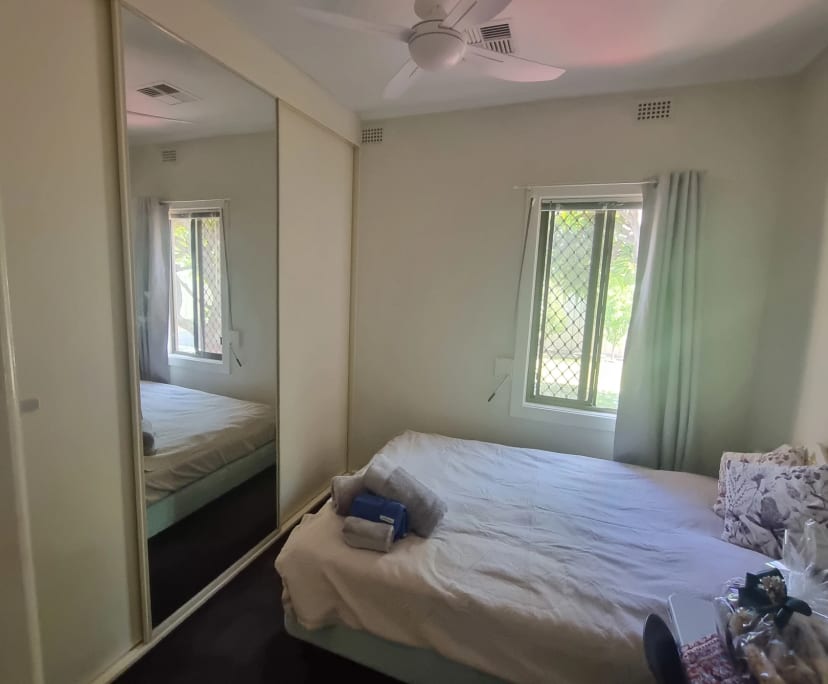 Room in a share house