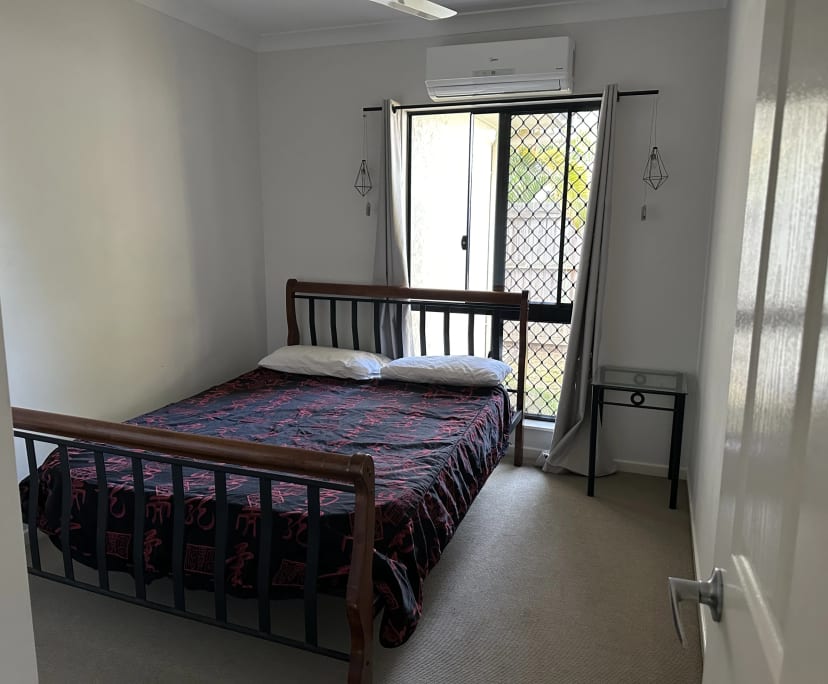 $250, Share-house, 4 bathrooms, Smithfield QLD 4878