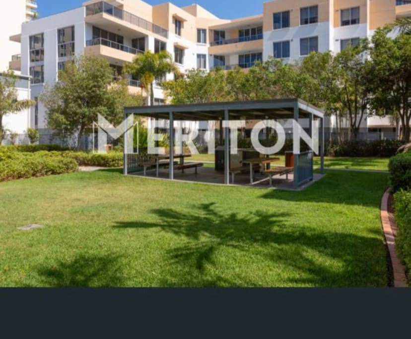 $350, Flatshare, 2 bathrooms, Southport QLD 4215