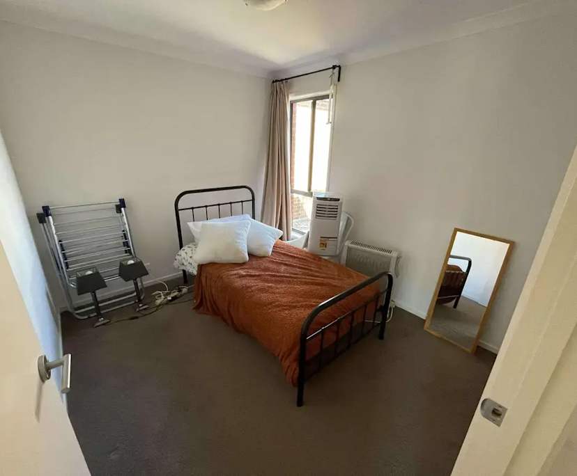 Unfurnished room in a share house