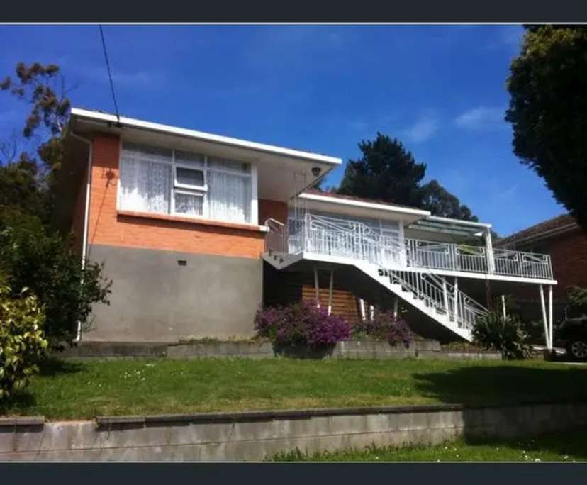 Whole property with 3 rooms for rent