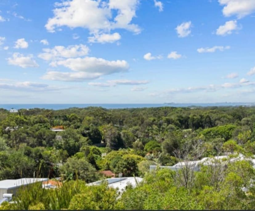 Room for Rent in Coolum Beach, Sunshine Coast 300...