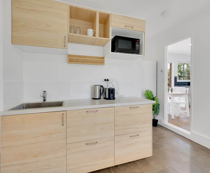 $390, Share-house, 5 bathrooms, Battery Hill QLD 4551