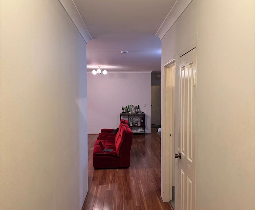 Unfurnished room with ensuite in a flatshare