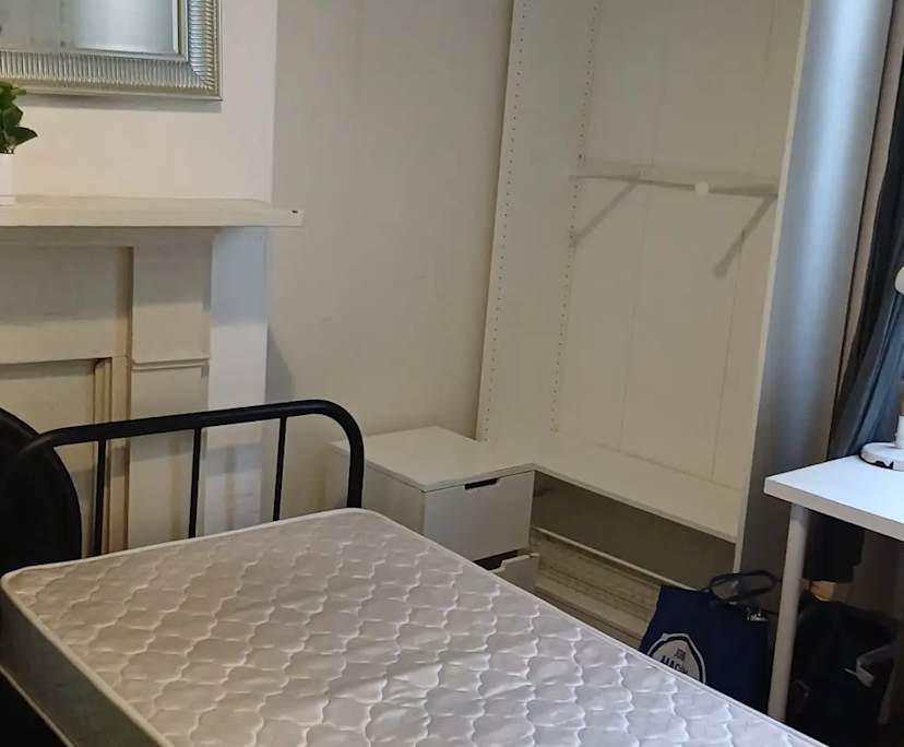 Furnished room with ensuite in a share house