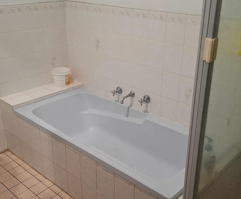 $250, Student-accommodation, 4 bathrooms, Metford NSW 2323