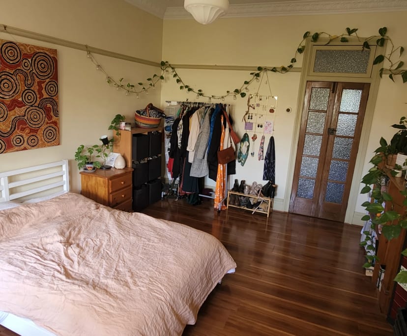 Room for Rent in Ashfield, Sydney 250, Furnished,...