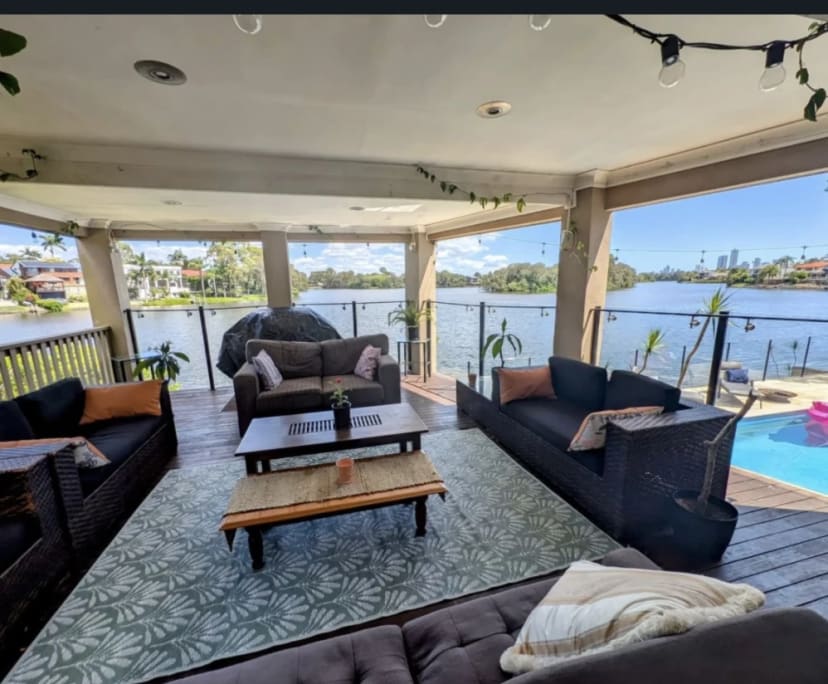 Room in a share house