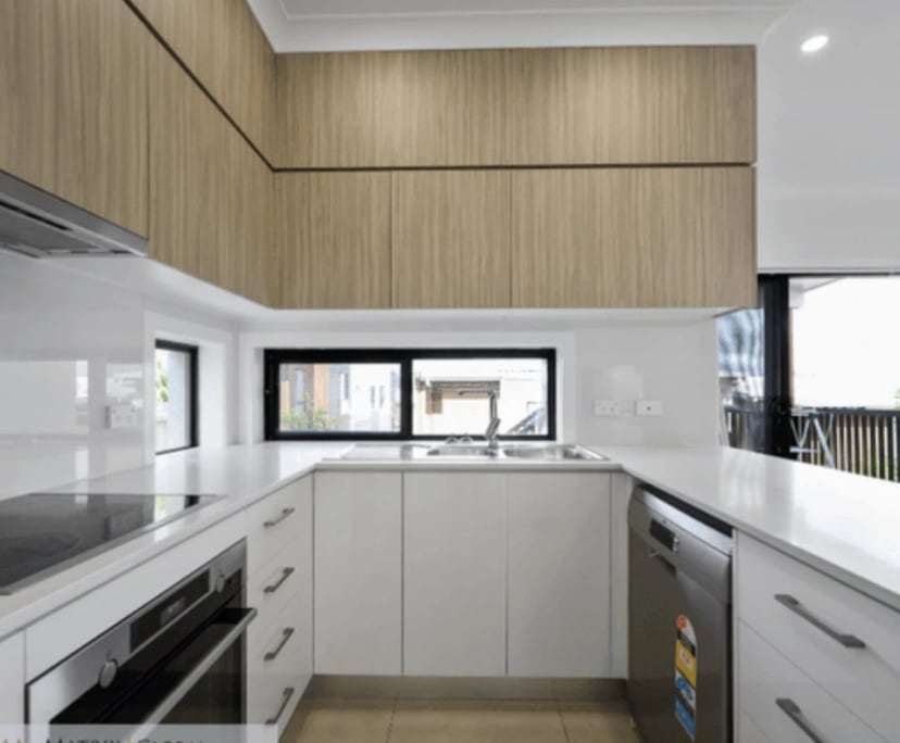 $350, Share-house, 4 bathrooms, Mount Gravatt East QLD 4122