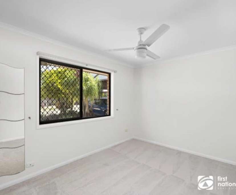 Room in a share house