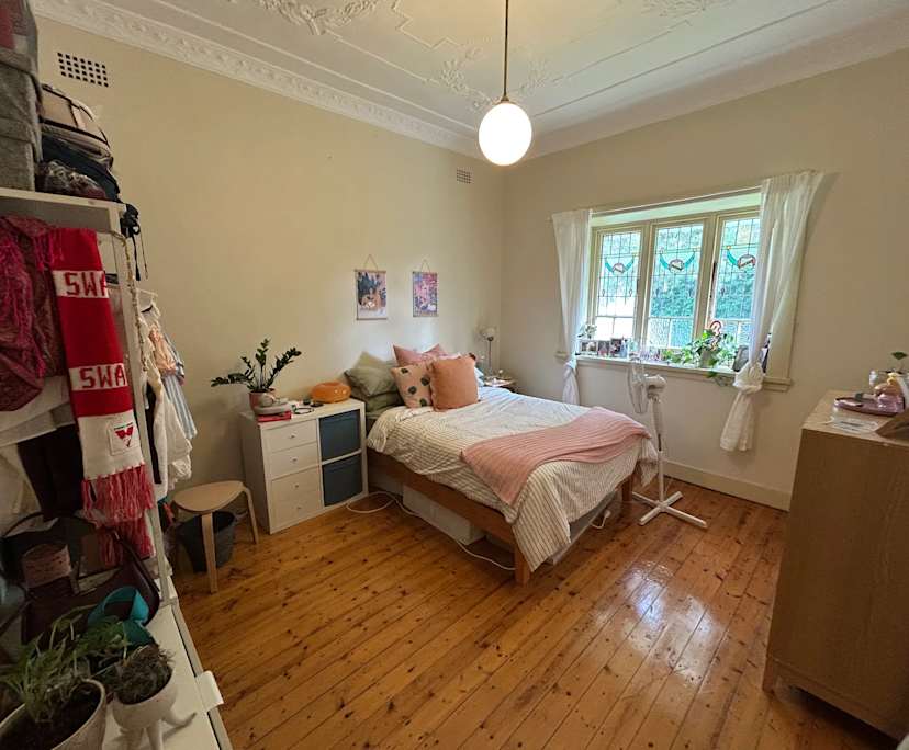 Unfurnished room in a share house