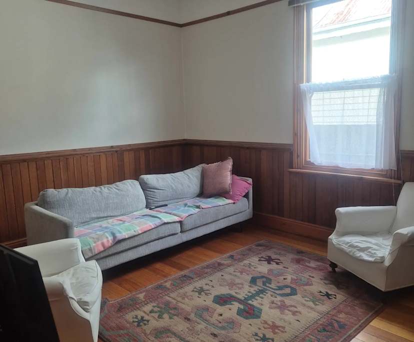 Unfurnished room in a share house
