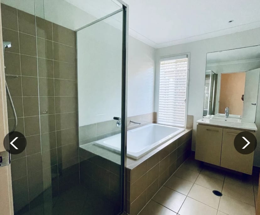 $275, Share-house, 4 bathrooms, Springfield Lakes QLD 4300