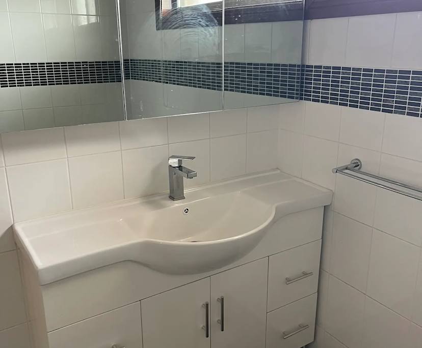 $330, Share-house, 3 bathrooms, Georges Hall NSW 2198