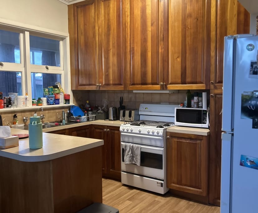 Unfurnished room in a share house