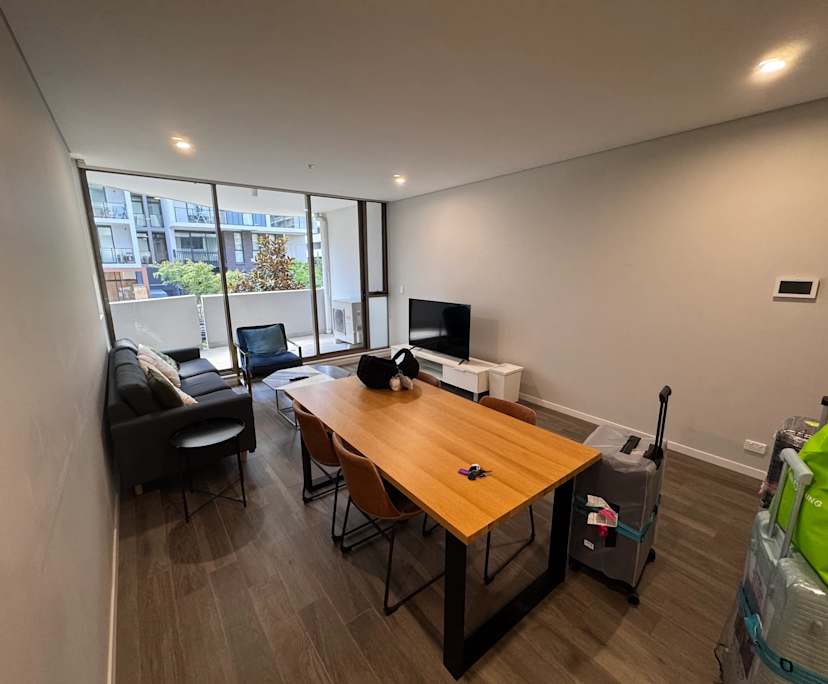 $1,700, Whole-property, 3 bathrooms, Zetland NSW 2017